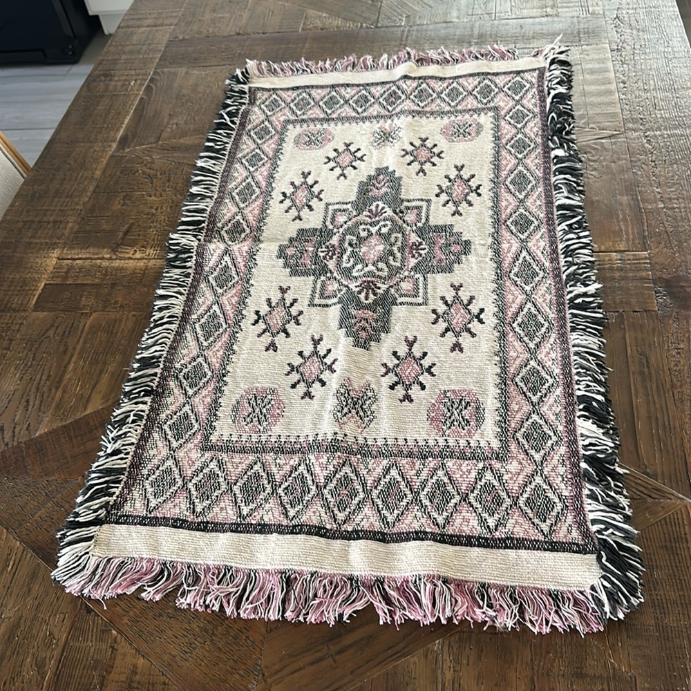 Vintage geometric pattern cotton Woven Textile Table runner/rug w/ fringe trim